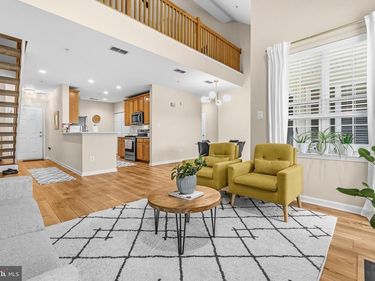 43134 WATERCREST SQUARE, Unit 303, CHANTILLY, VA 20152