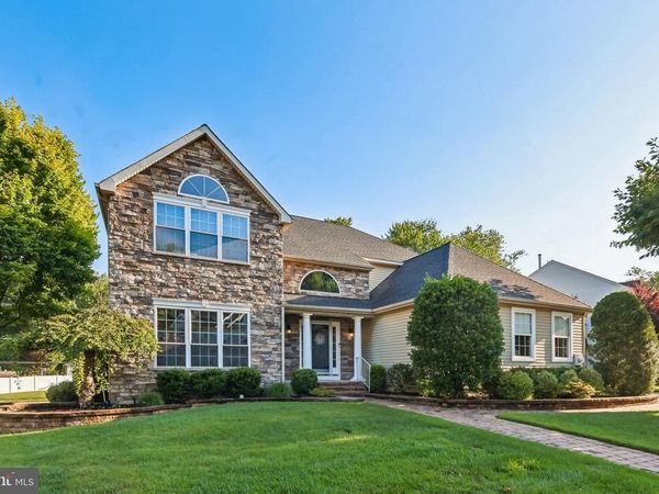 1 WOODMONT COURT, MANTUA, NJ 08051