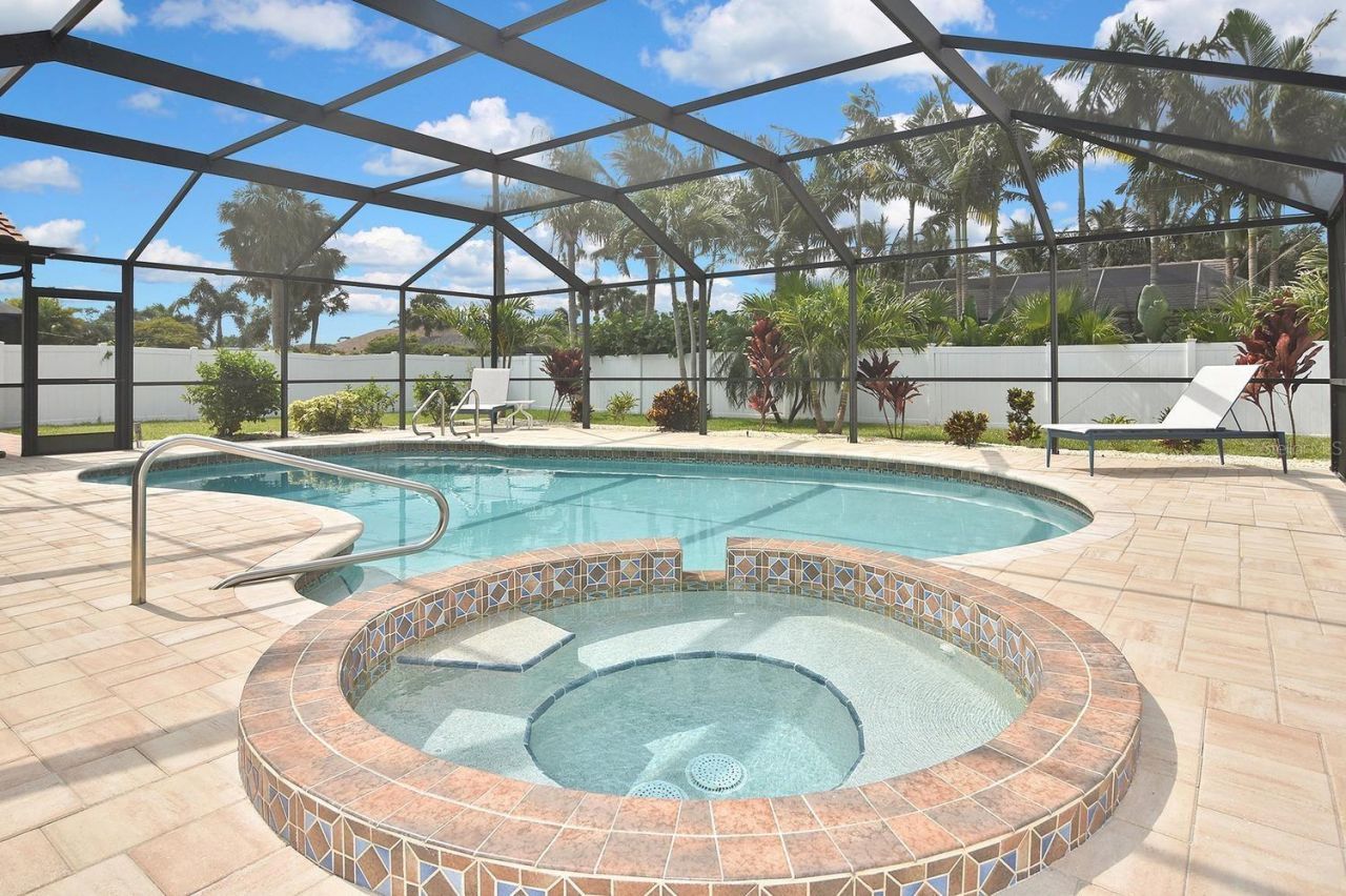 429 Darling Drive , Venice, FL 34285 Photo
