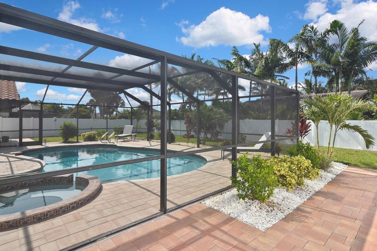 429 Darling Drive , Venice, FL 34285 Photo
