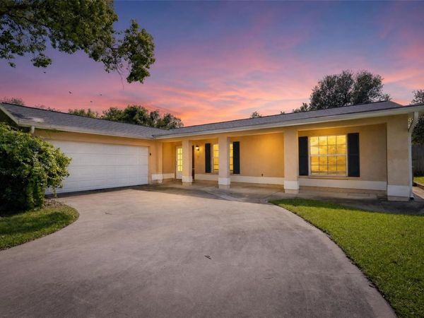 2140 N BAY HILLS BOULEVARD , SAFETY HARBOR, FL 34695