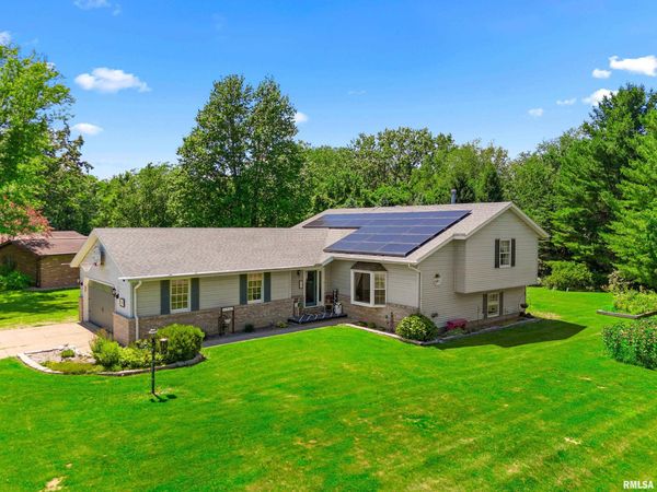 148 BOYLAD Drive, Sparland, IL 61565