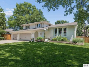 1007 S 218th Street, Omaha, NE 68022