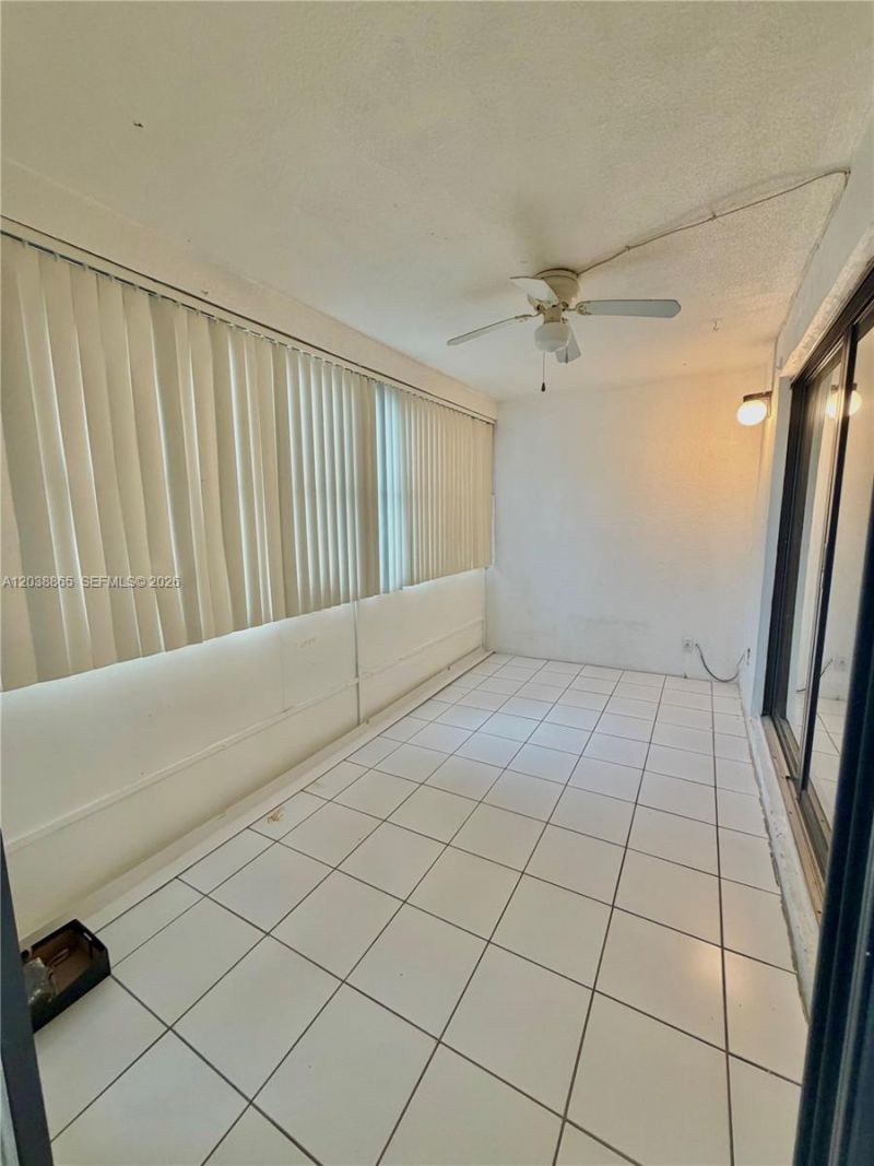 2320 S Cypress Bend Dr , Unit 206, Pompano Beach, FL 33069 Photo