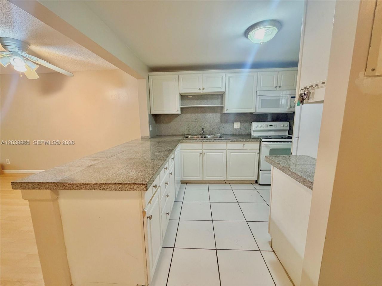2320 S Cypress Bend Dr , Unit 206, Pompano Beach, FL 33069 Photo