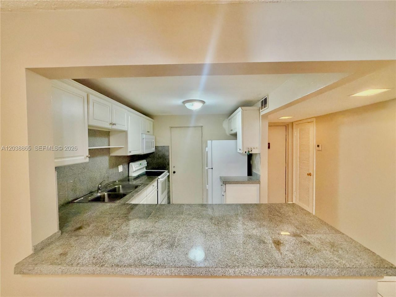 2320 S Cypress Bend Dr , Unit 206, Pompano Beach, FL 33069 Photo