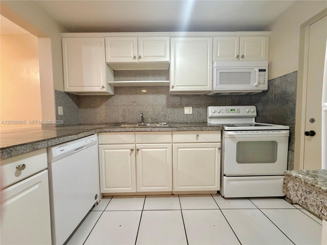 2320 S Cypress Bend Dr , Unit 206, Pompano Beach, FL 33069 Photo