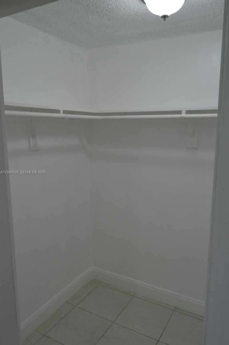 1910 W 56th St , Unit 3312, Hialeah, FL 33012 Photo
