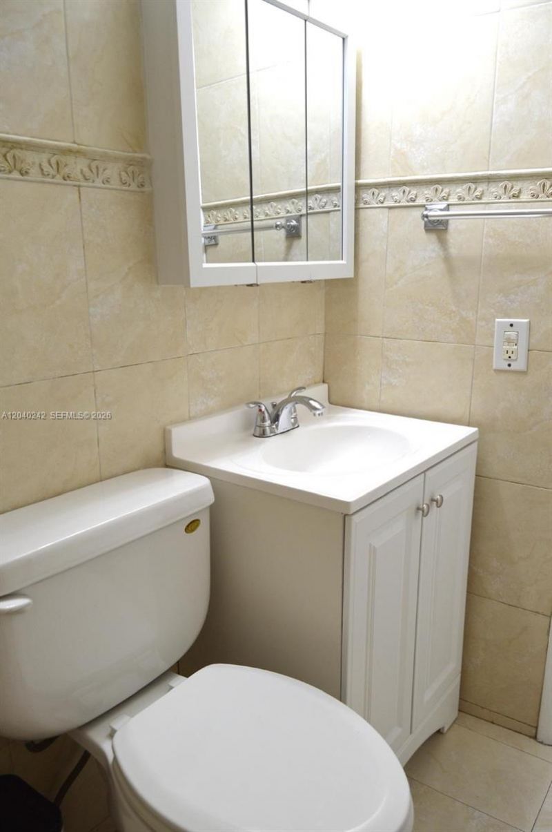 1910 W 56th St , Unit 3312, Hialeah, FL 33012 Photo