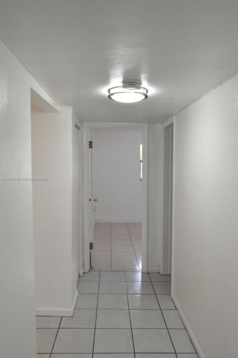 1910 W 56th St , Unit 3312, Hialeah, FL 33012 Photo