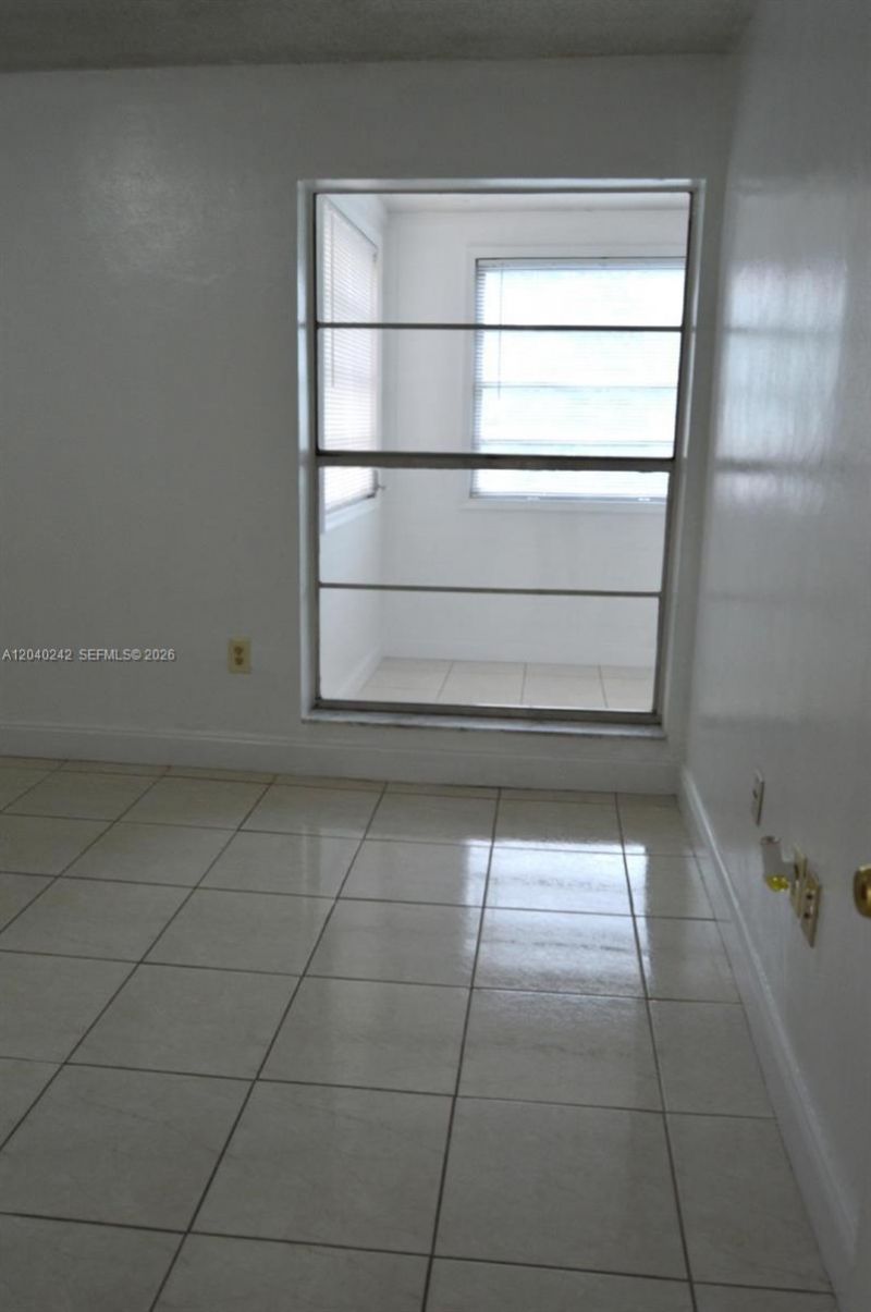 1910 W 56th St , Unit 3312, Hialeah, FL 33012 Photo