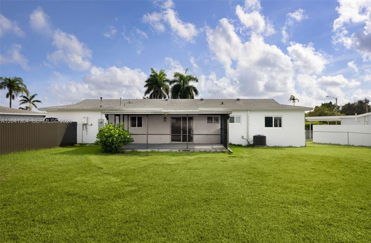 10340 SW 157th St, Miami, FL 33157 Photo