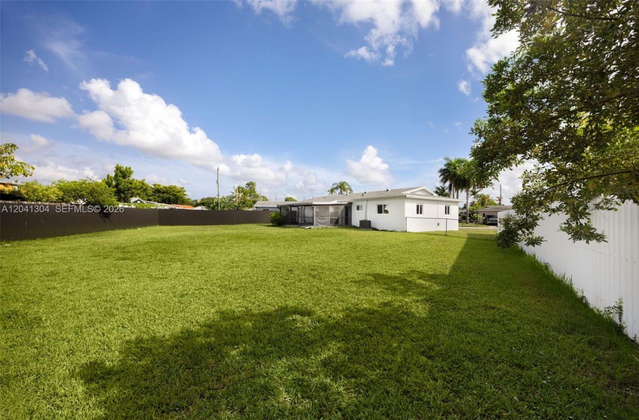 10340 SW 157th St, Miami, FL 33157 Photo