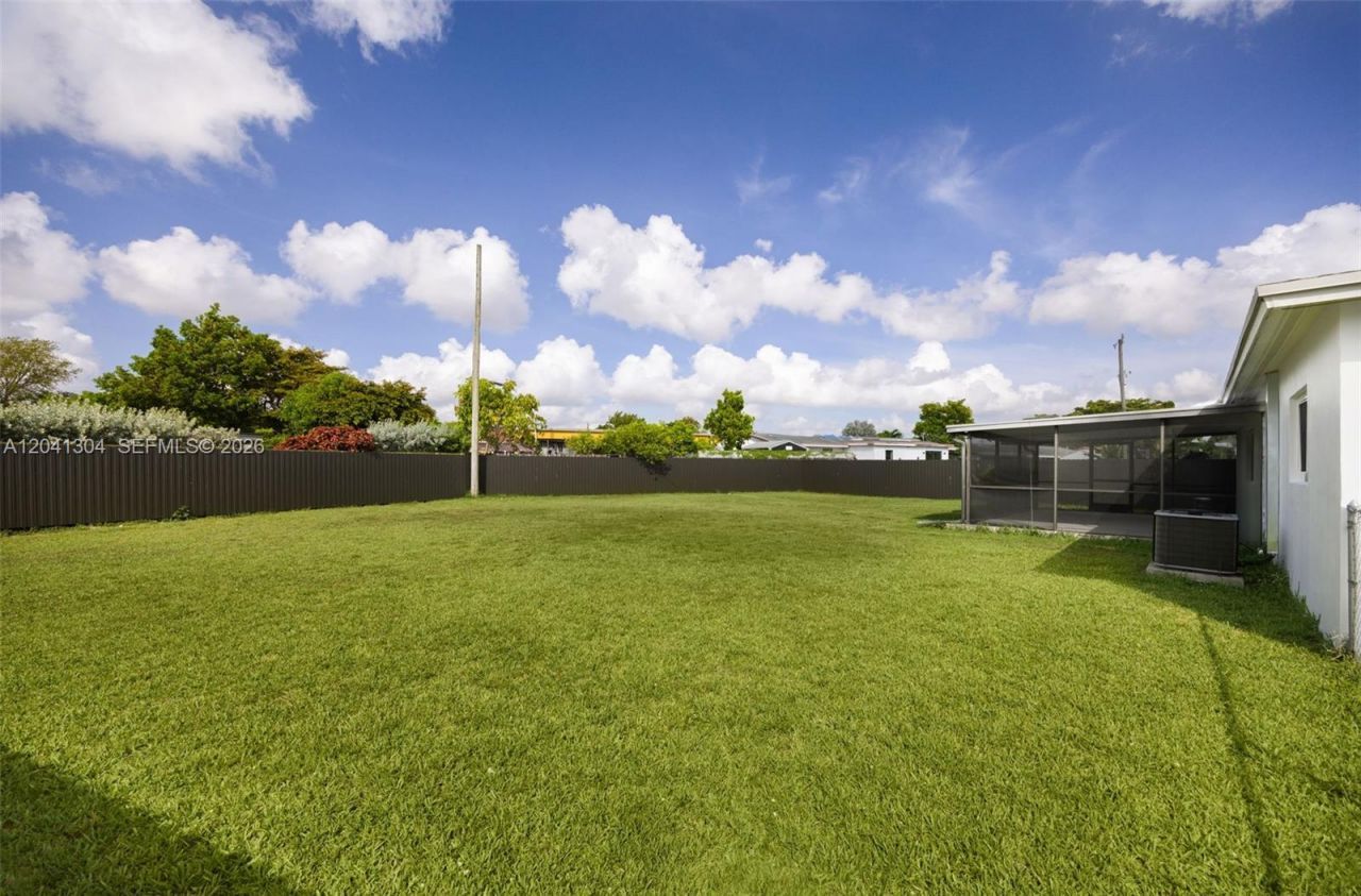 10340 SW 157th St, Miami, FL 33157 Photo