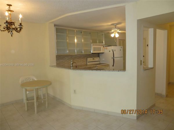 1750 NE 191st St , Unit 627-4, Miami, FL 33179