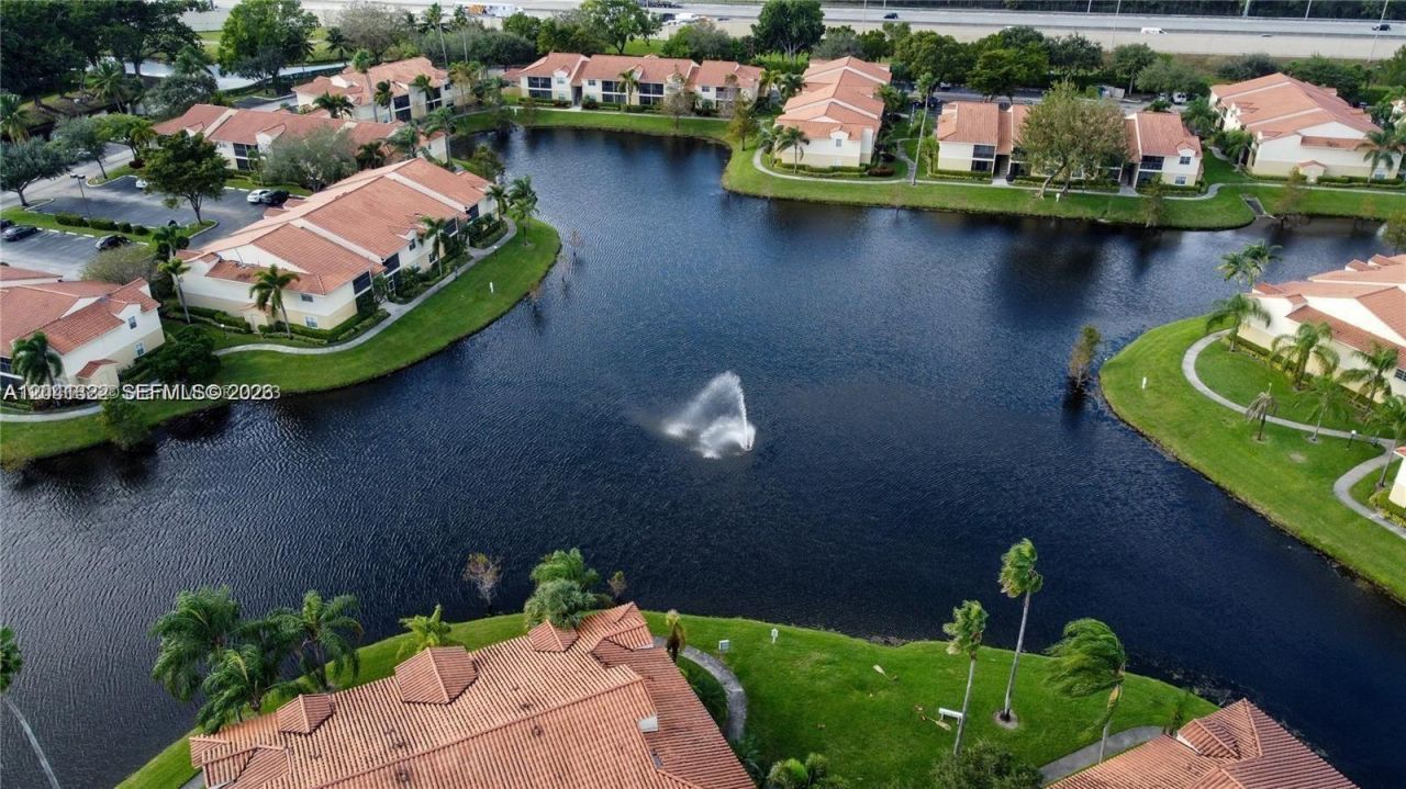 1227 SW 46th Ave , Unit 304, Pompano Beach, FL 33069 Photo
