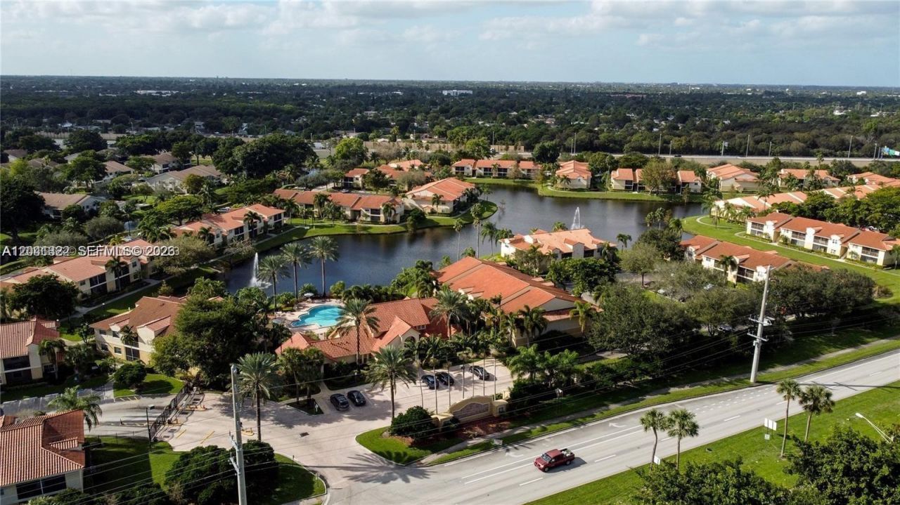 1227 SW 46th Ave , Unit 304, Pompano Beach, FL 33069 Photo