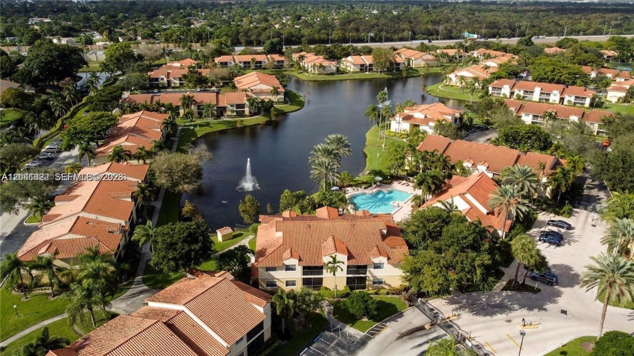 1227 SW 46th Ave , Unit 304, Pompano Beach, FL 33069 Photo
