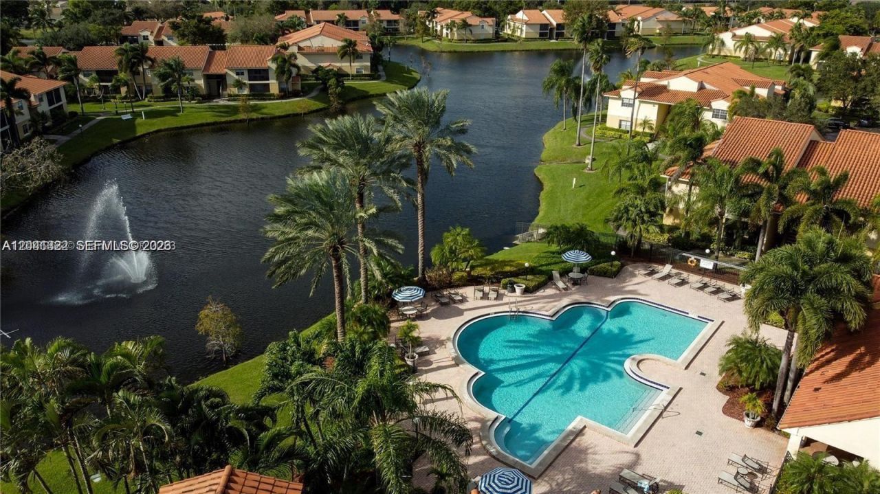 1227 SW 46th Ave , Unit 304, Pompano Beach, FL 33069 Photo