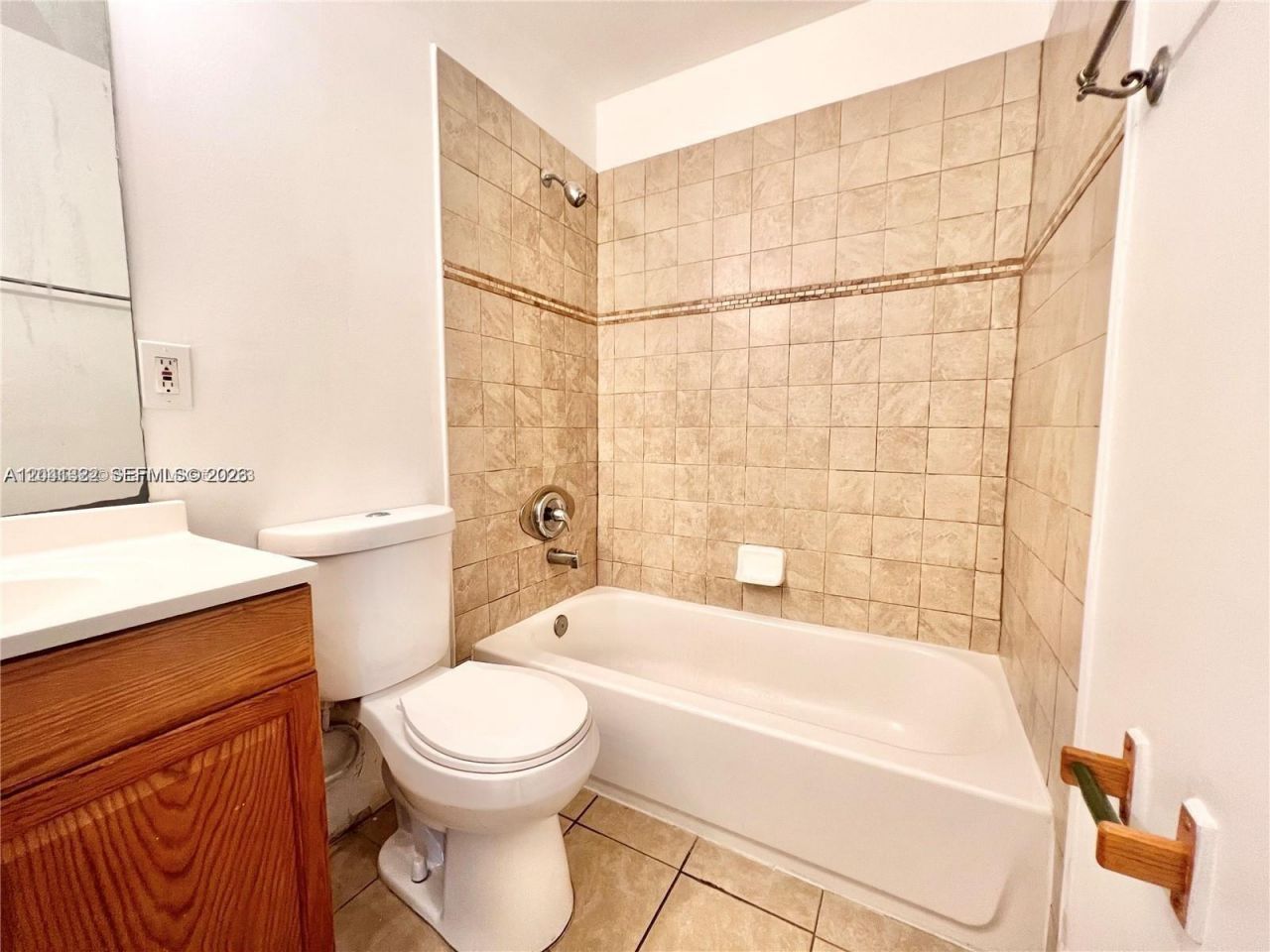 1227 SW 46th Ave , Unit 304, Pompano Beach, FL 33069 Photo