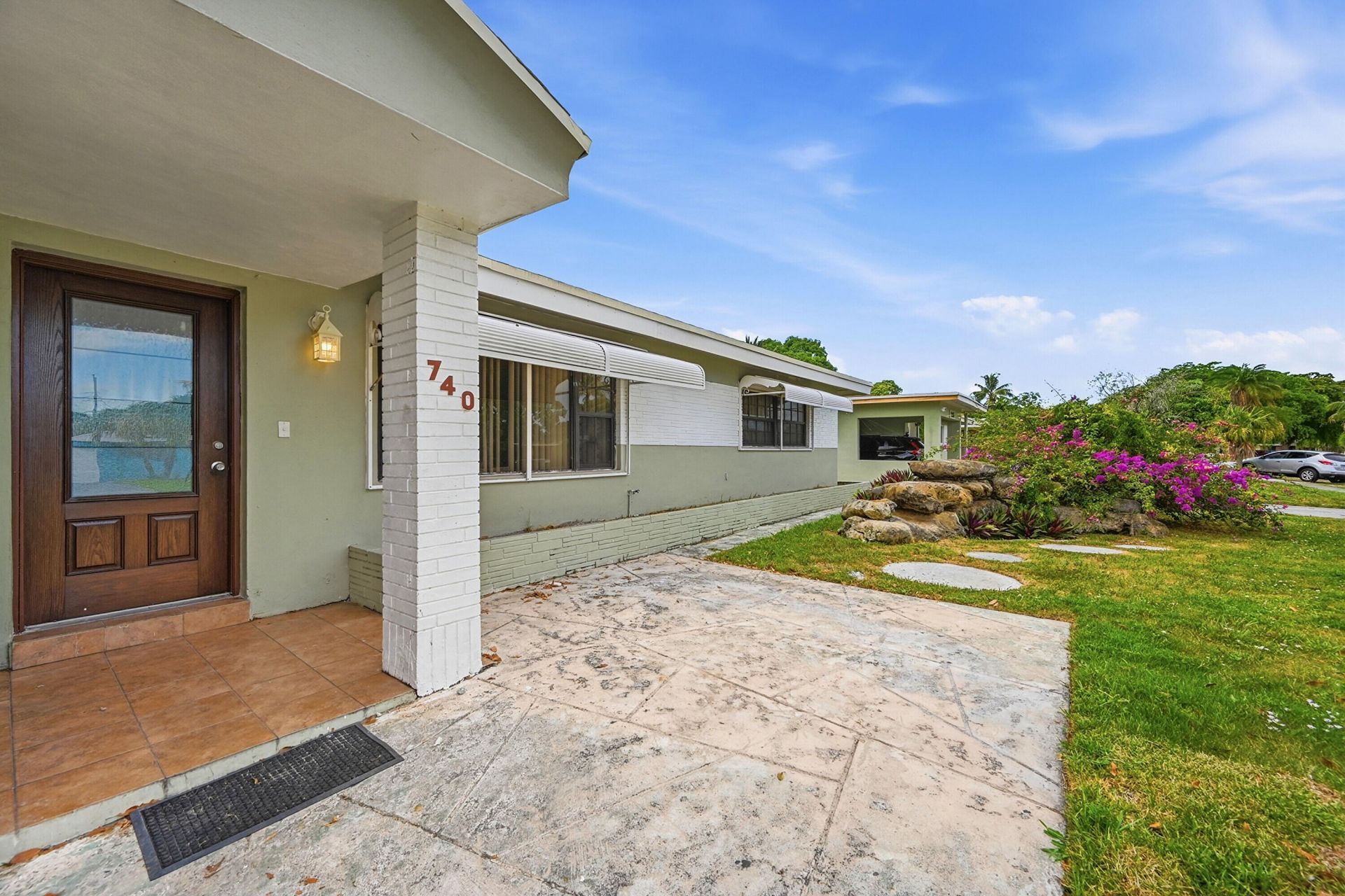 740 E Evanston Circle E, Fort Lauderdale, FL 33312 Photo