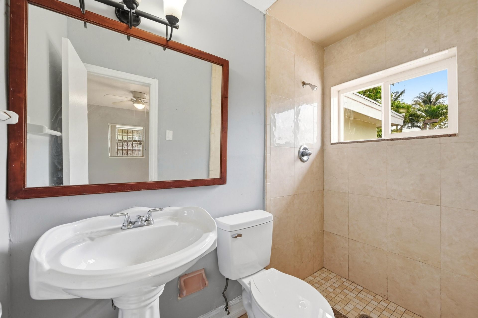 740 E Evanston Circle E, Fort Lauderdale, FL 33312 Photo