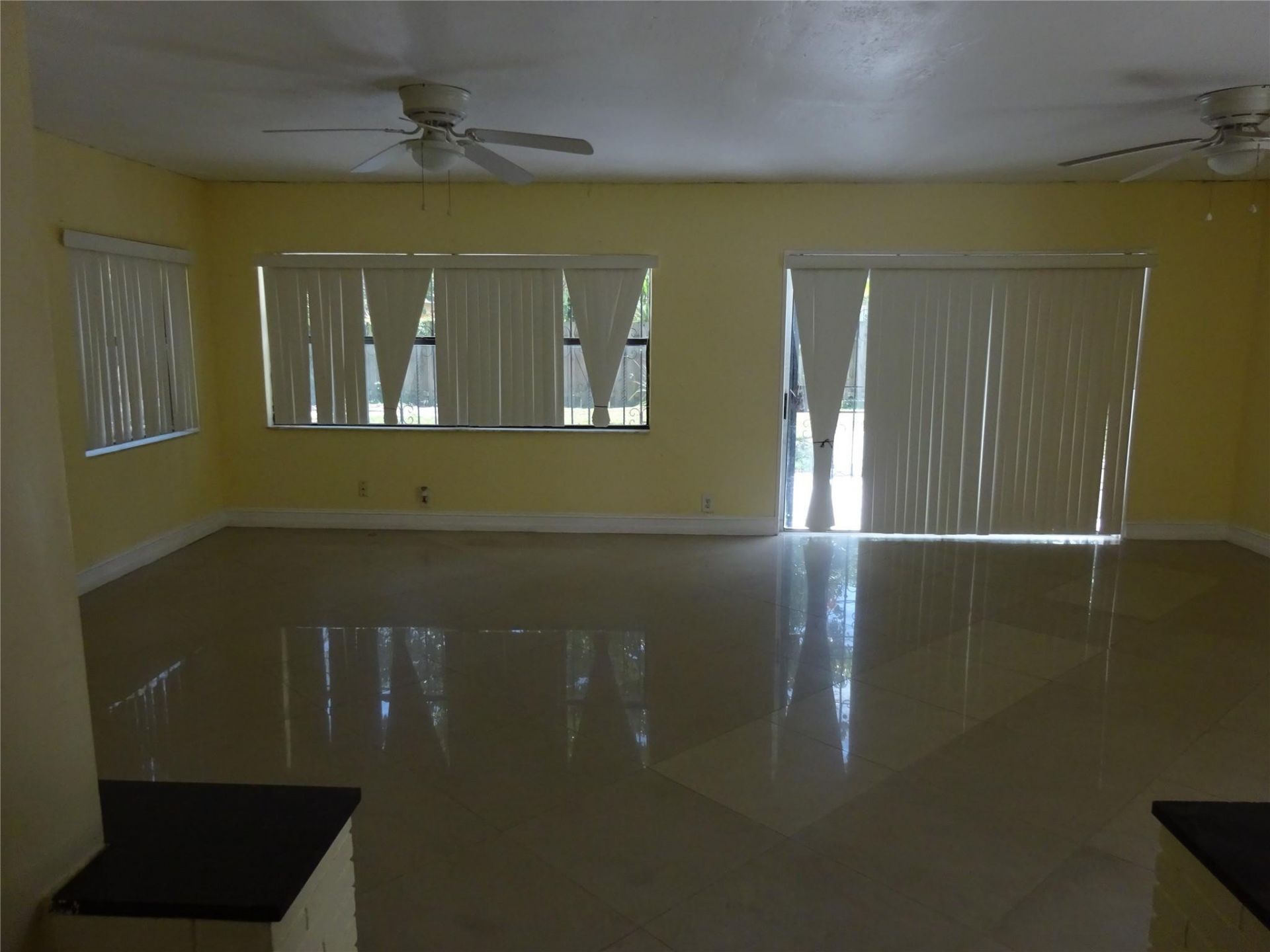 740 E Evanston Circle E, Fort Lauderdale, FL 33312 Photo
