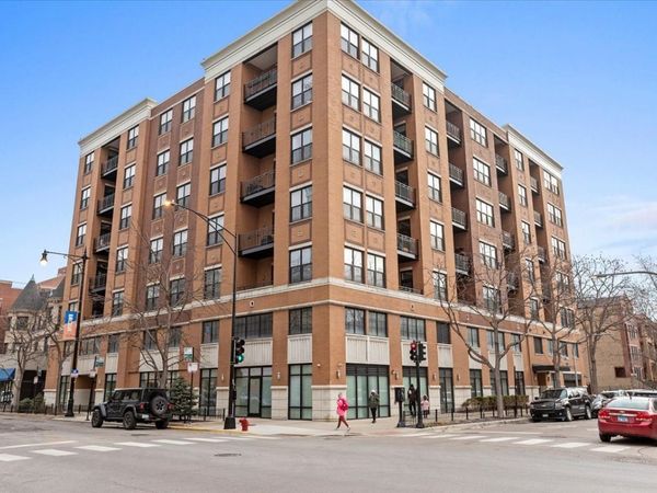 950 W Leland Avenue , Unit 307, Chicago, IL 60640