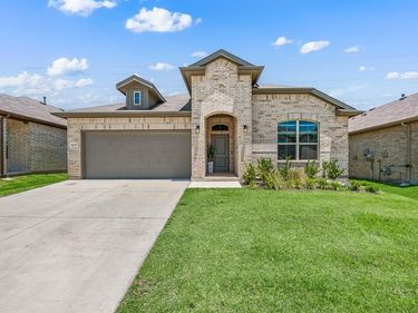 1217 Southwark Drive, Fort Worth, TX 76247