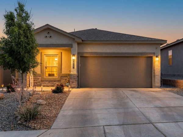 4827 Mount Salas Street NE, Rio Rancho, NM 87144