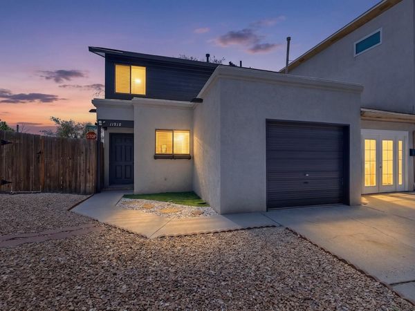 11910 Lombard Lane NE, Albuquerque, NM 87123