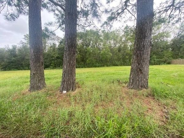 1641 HEIGHTS Drive , St Bernard, LA 70085