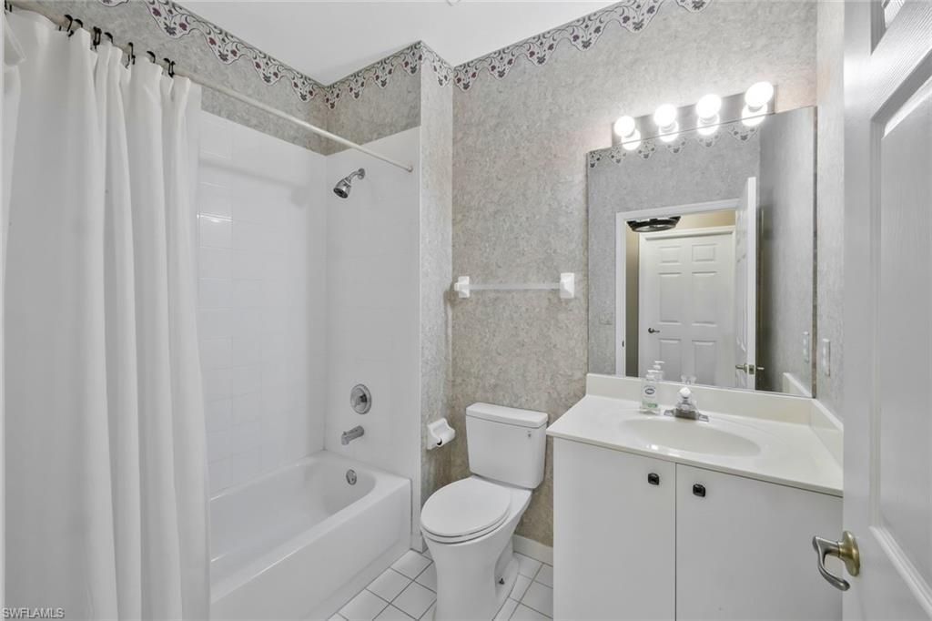 1340 Charleston Square Dr , Unit 101, Naples, FL 34110 Photo