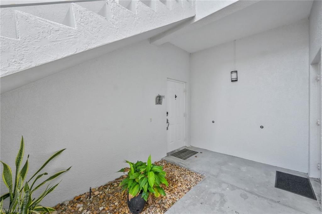 1340 Charleston Square Dr , Unit 101, Naples, FL 34110 Photo