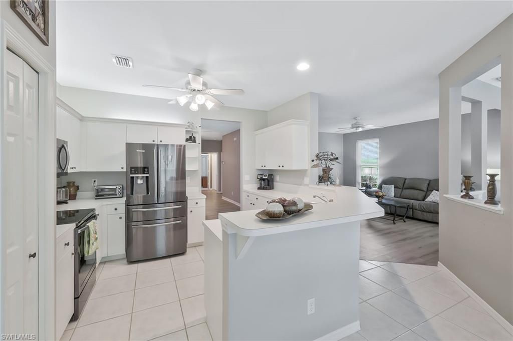 1340 Charleston Square Dr , Unit 101, Naples, FL 34110 Photo