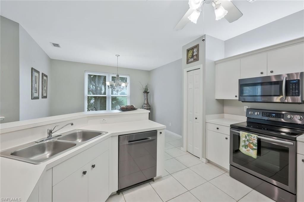 1340 Charleston Square Dr , Unit 101, Naples, FL 34110 Photo