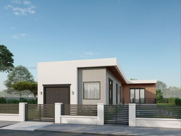 347 NW 43rd St , Miami, FL 33127