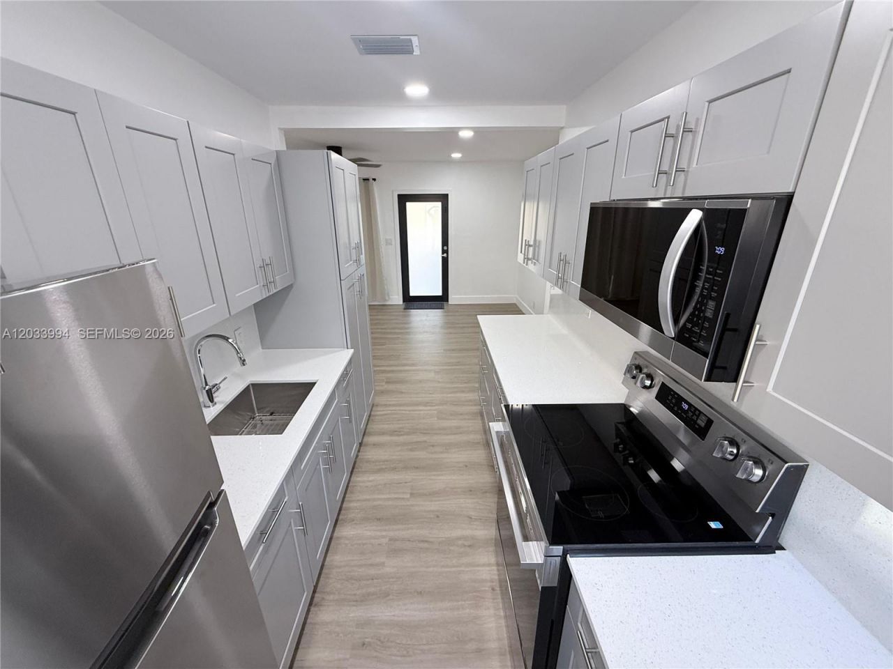 2080 NE 172nd St, Unit A, North Miami Beach, FL 33162 Photo