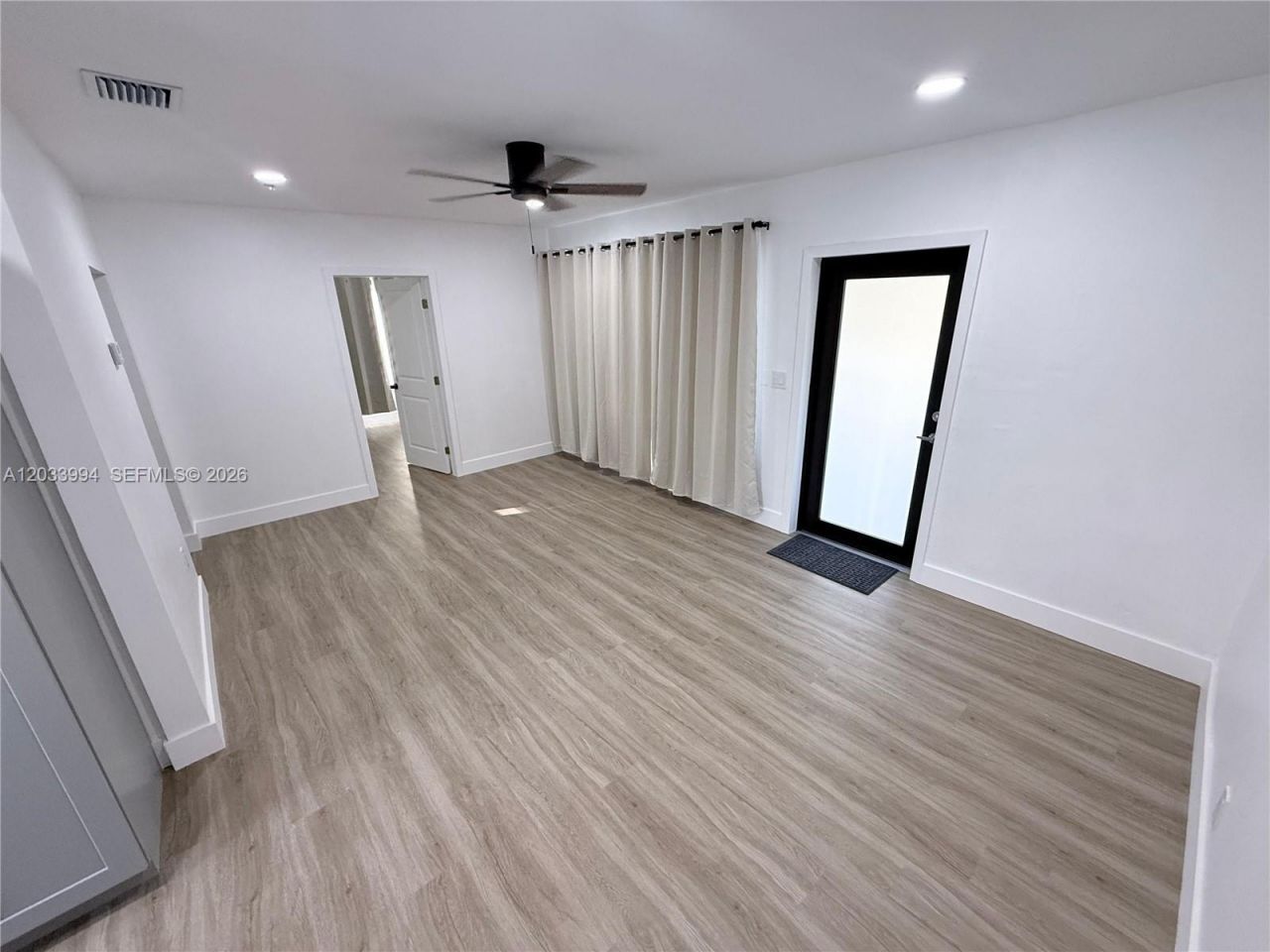 2080 NE 172nd St, Unit A, North Miami Beach, FL 33162 Photo