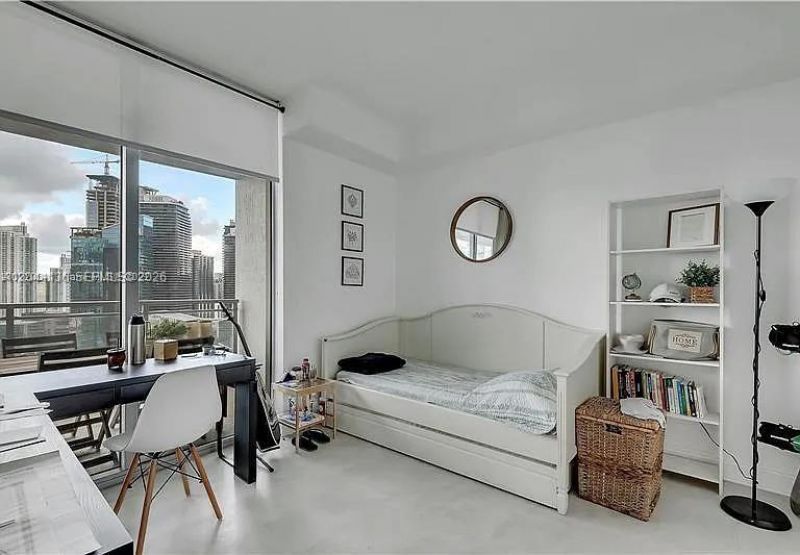 90 SW 3rd St , Unit 3211, Miami, FL 33130 Photo