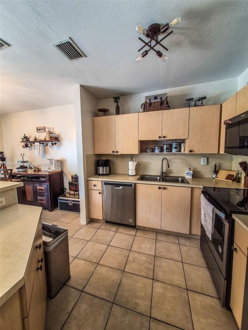 12850 SW 28th Ct, Miramar, FL 33027 Photo
