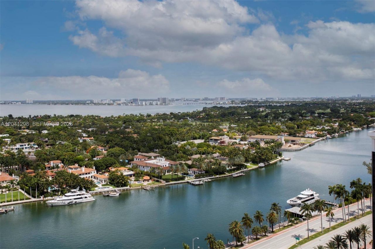 4775 Collins Ave , Unit 2508, Miami Beach, FL 33140 Photo