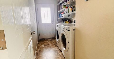 15 Willow Street, Round Mountain, NV 89045 Photo