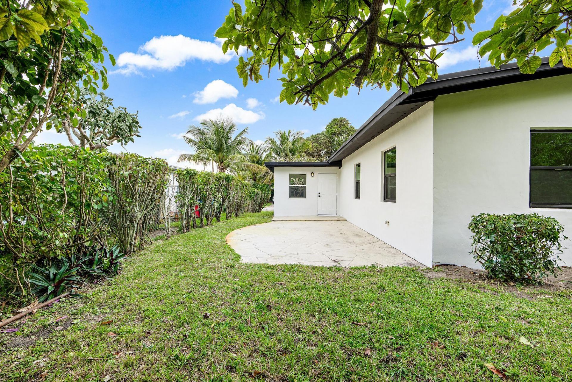720 S 11th Street, Lantana, FL 33462 Photo