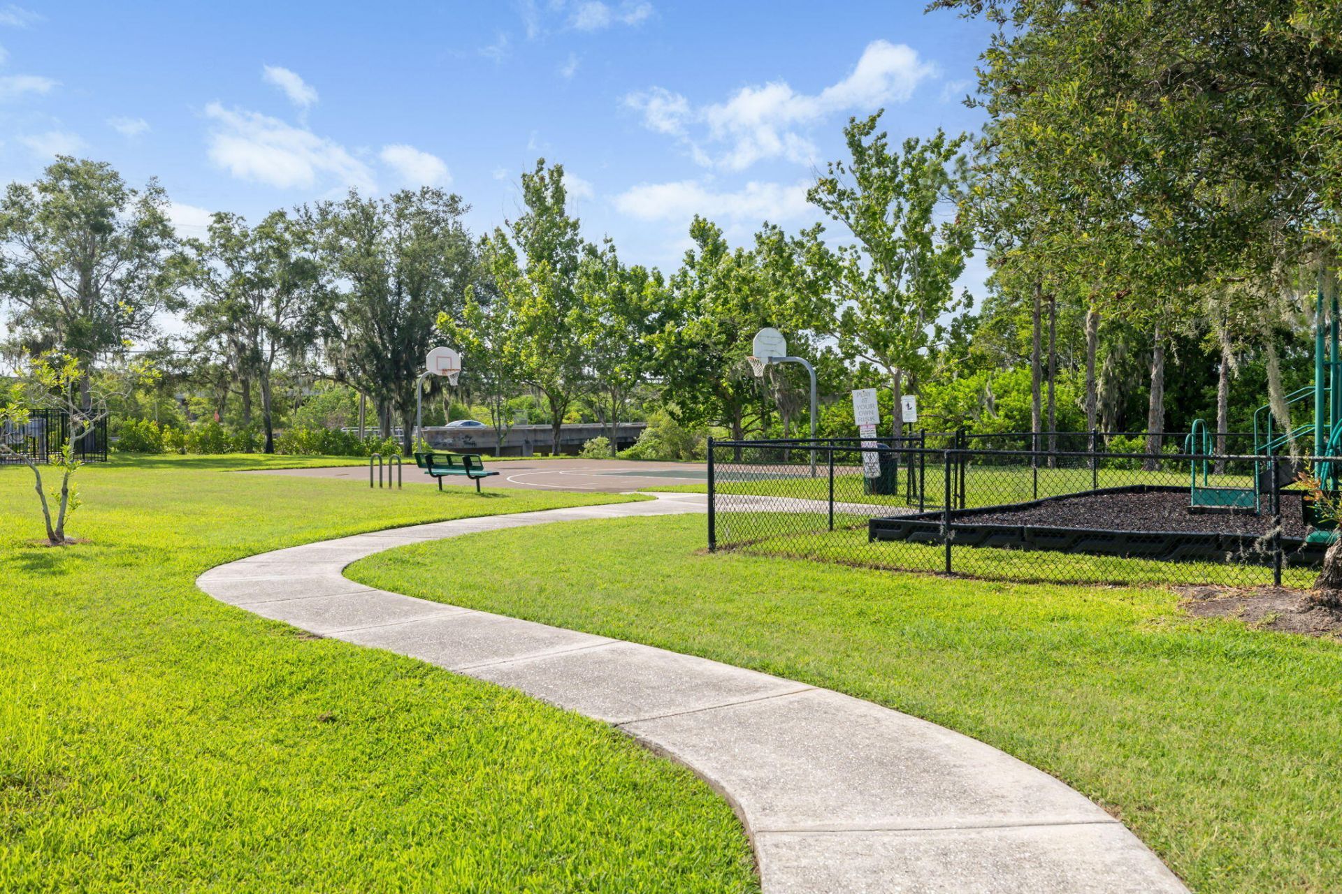 7005 56th Terrace E, Palmetto, FL 34221 Photo