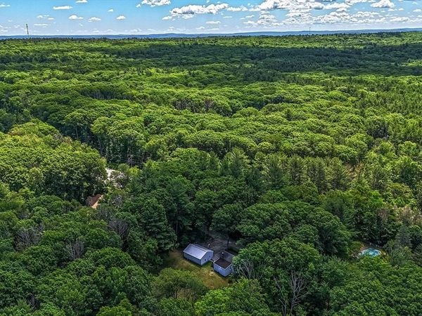 294 North Valley Road, Pelham, MA 01002