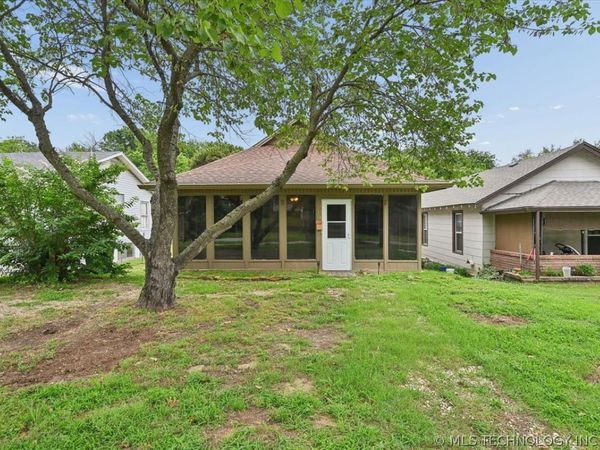 409 N McKinley Drive , Sand Springs, OK 74063