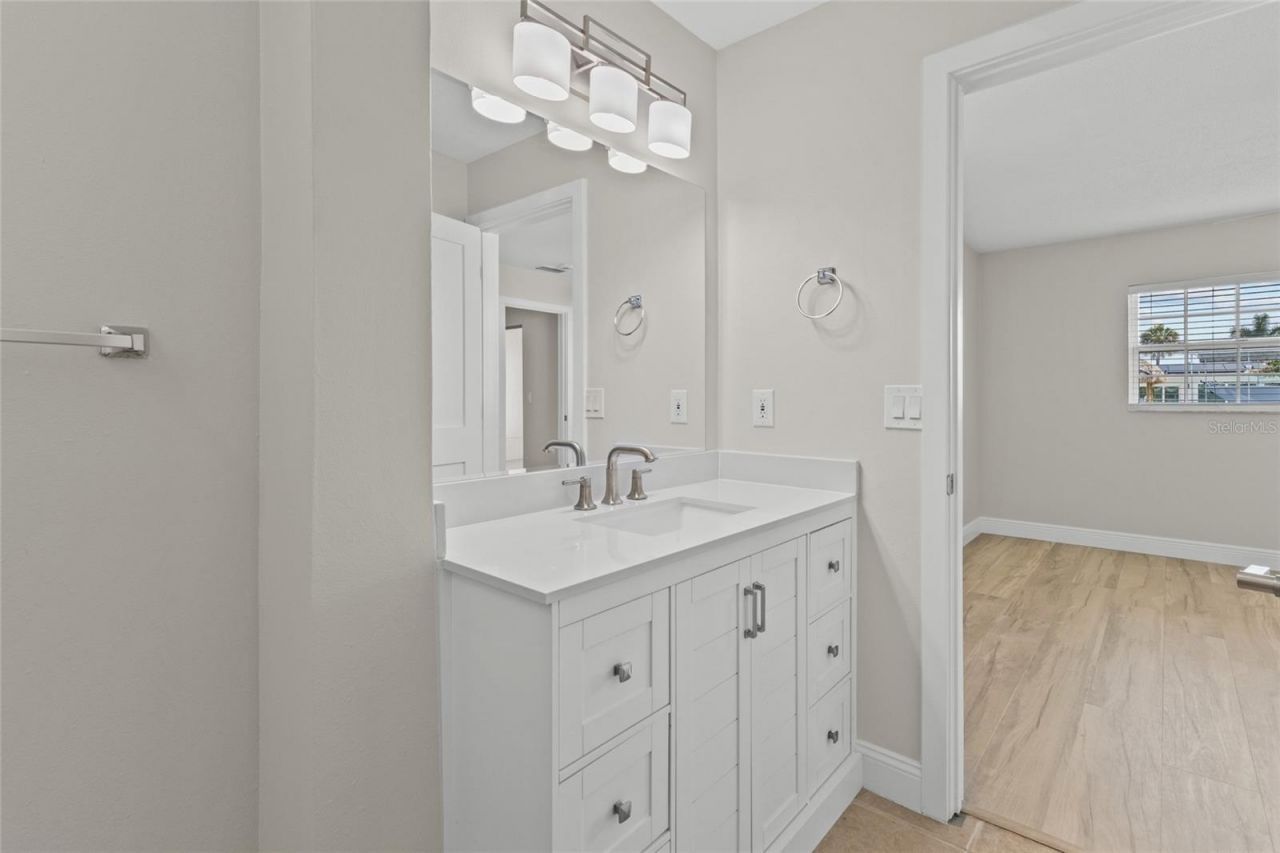 9821 Hernando Court , Bradenton, FL 34210 Photo