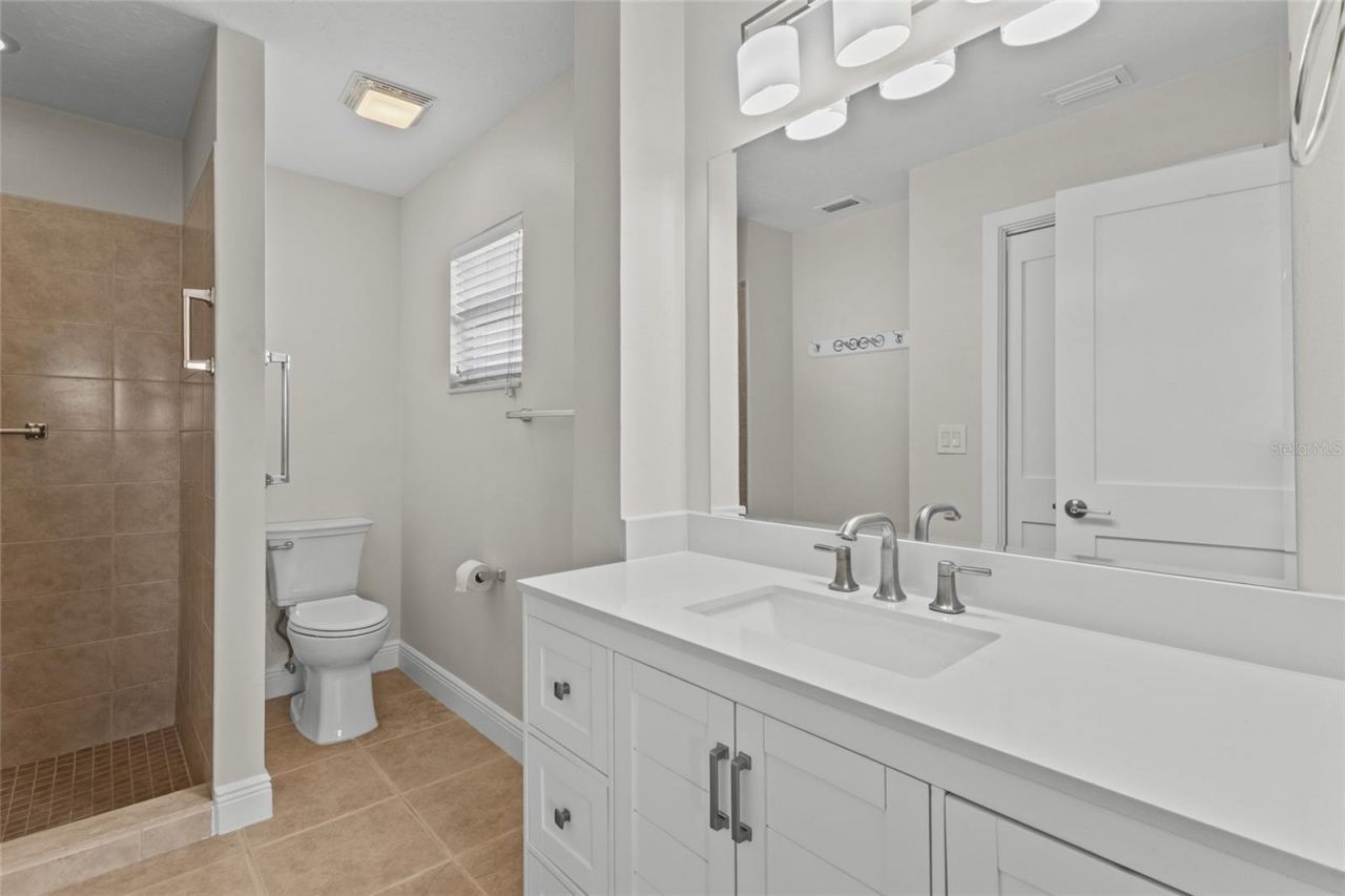 9821 Hernando Court , Bradenton, FL 34210 Photo