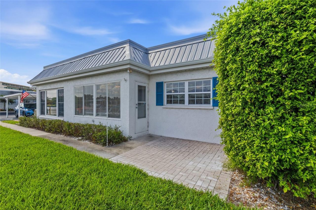 9821 Hernando Court , Bradenton, FL 34210 Photo